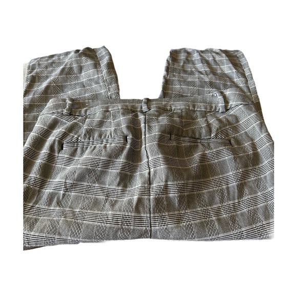 Lane Bryant Print Pants - Picture 2 of 9